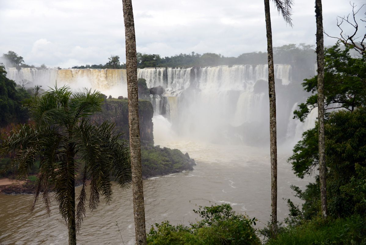 20 Argentinian Iguazu Falls From Paseo Inferior Lower Trail